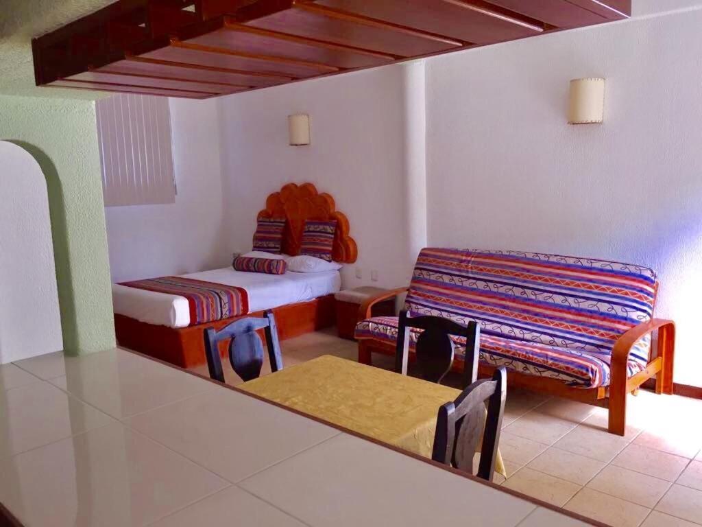 Quinta Carrizalillo Hotel Puerto Escondido  Exterior photo
